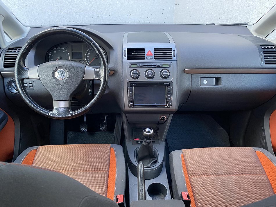 Volkswagen Touran 1.4 TSi 