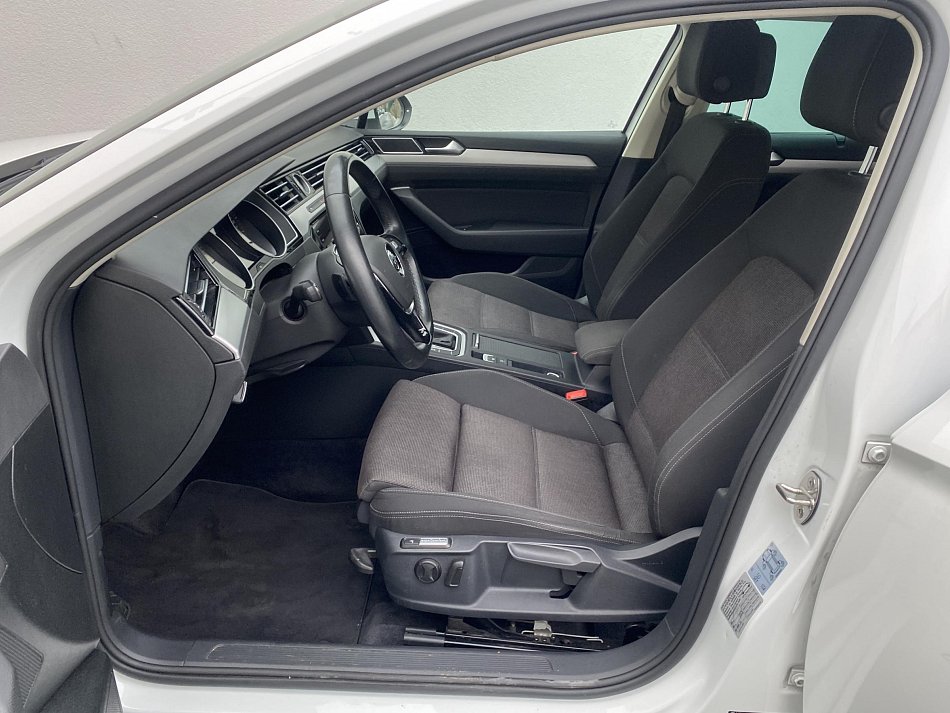 Volkswagen Passat 2.0 TDi Comfortline