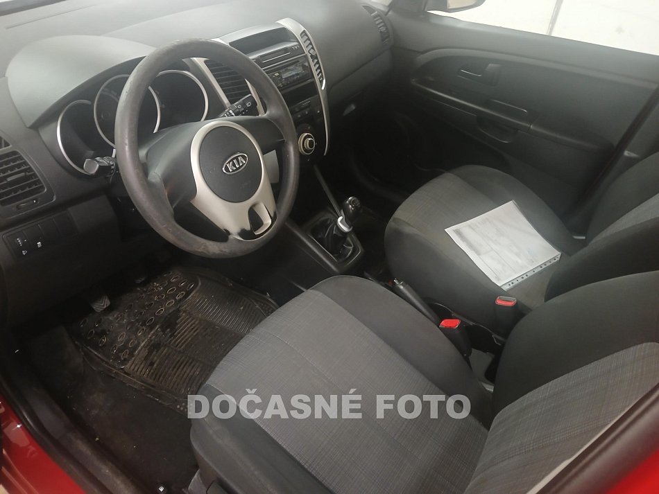 Kia Venga 1.4 i 