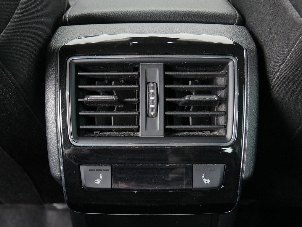 Škoda Superb III 2.0 TDi Style