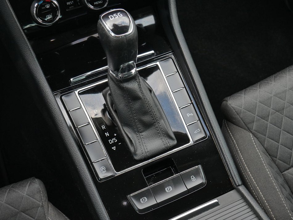 Škoda Superb III 2.0 TDi Style