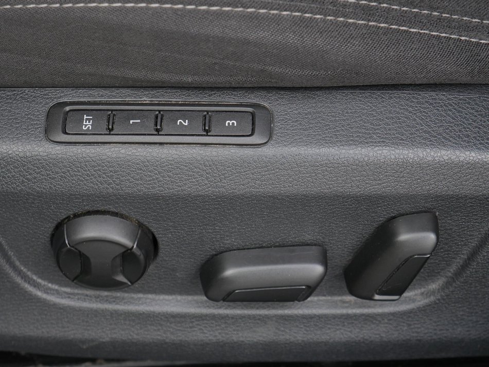 Škoda Superb III 2.0 TDi Style