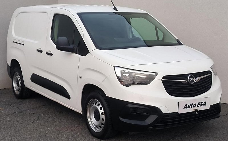 Opel Combo 1.2T 