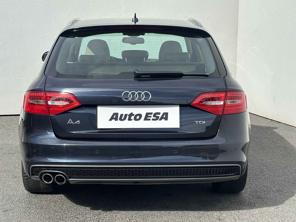 Audi A4 2.0 TDi 
