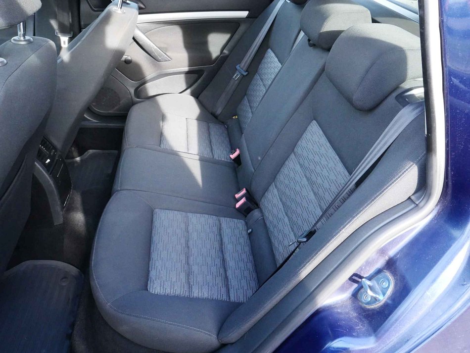 Škoda Octavia II 1.6 TDi Ambiente 4x4