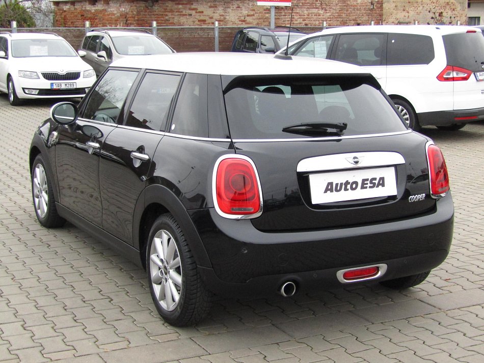 Mini Cooper 1.5i 