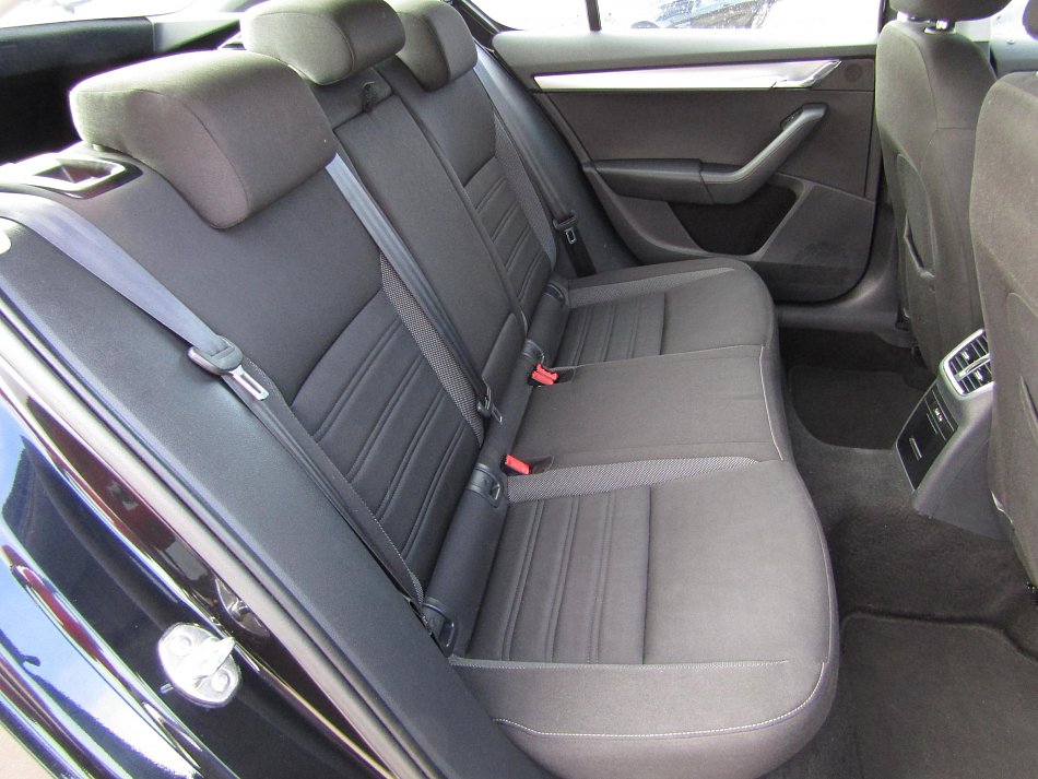 Škoda Octavia III 1.0TSi Ambition