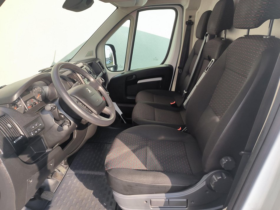 Peugeot Boxer 2.2HDi  L4H2