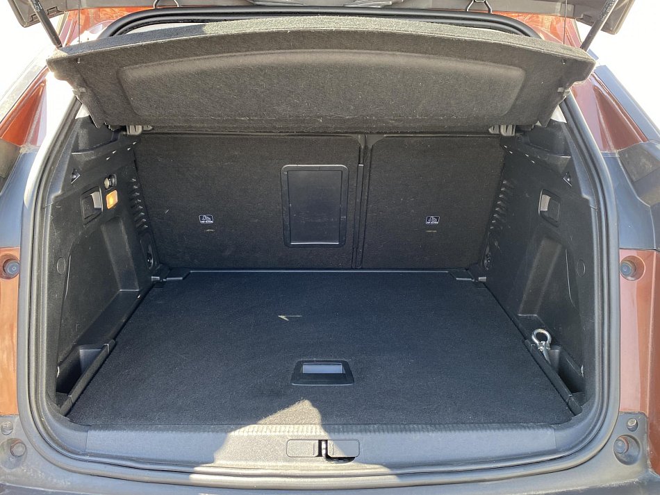 Peugeot 3008 1.5 HDi Active