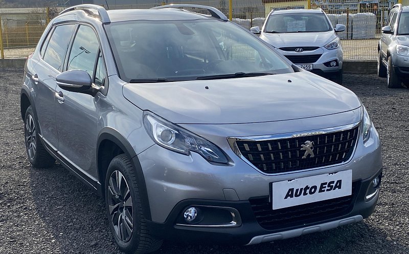 Peugeot 2008 1.2 PT 