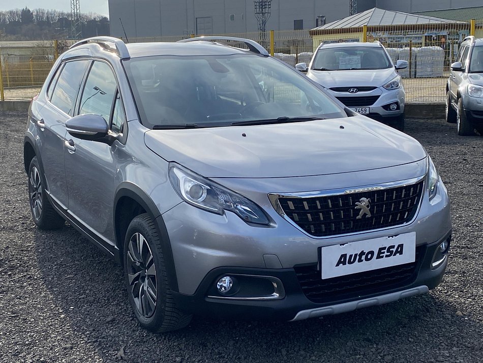 Peugeot 2008 1.2 PT 