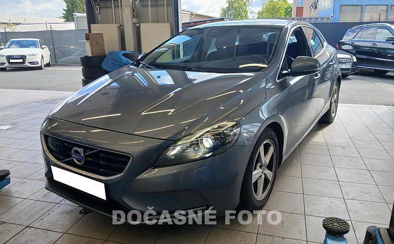 Volvo V40 1.6 