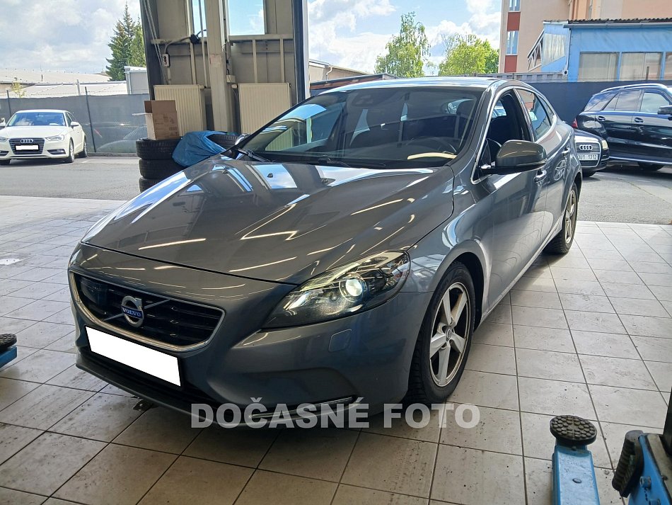 Volvo V40 1.6 