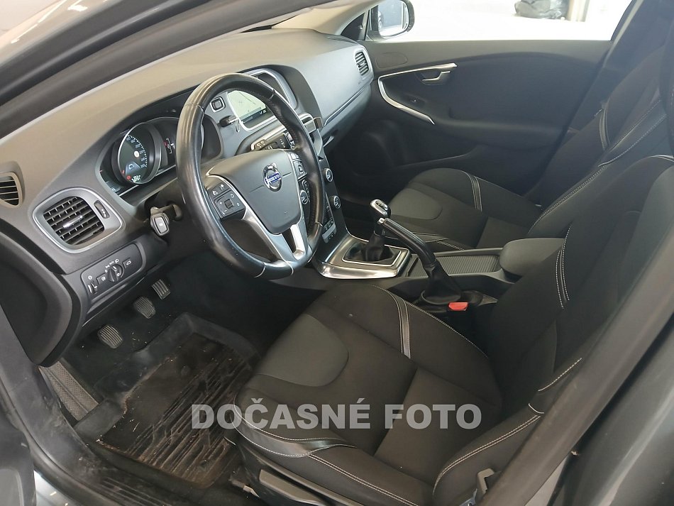 Volvo V40 1.6 