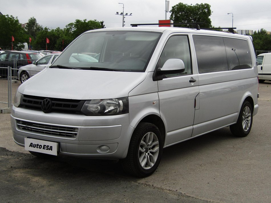 Volkswagen Transporter 2.0TDi  L2 5míst