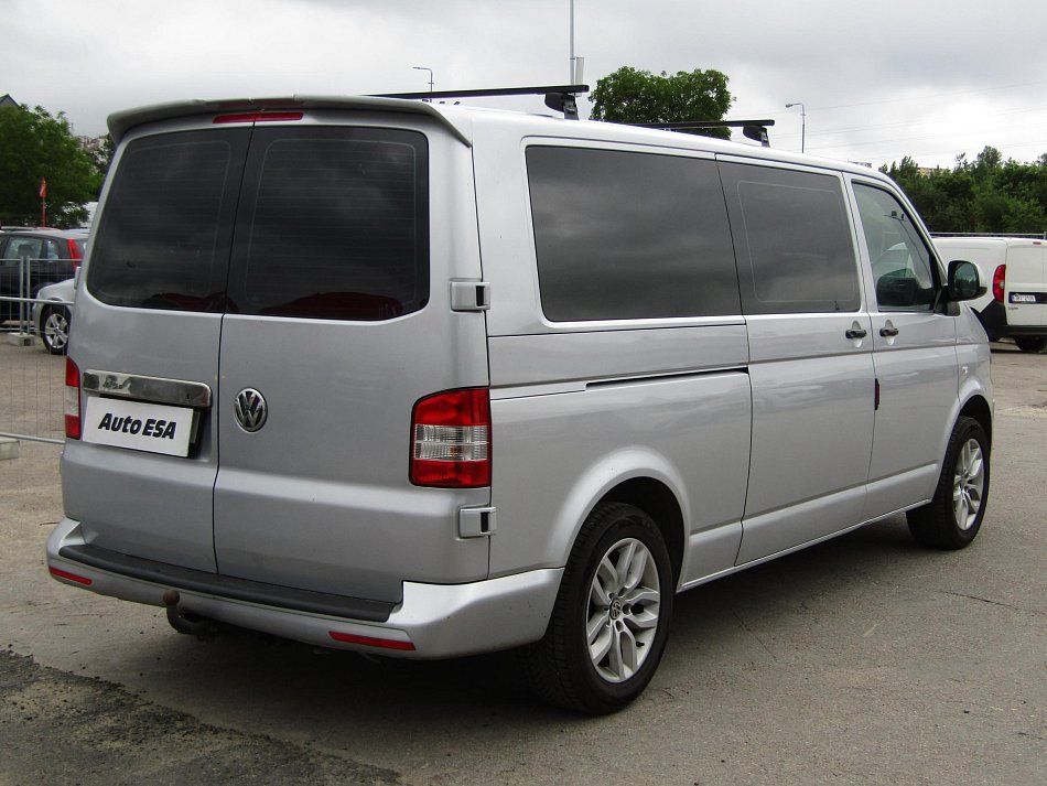 Volkswagen Transporter 2.0TDi  L2 5míst