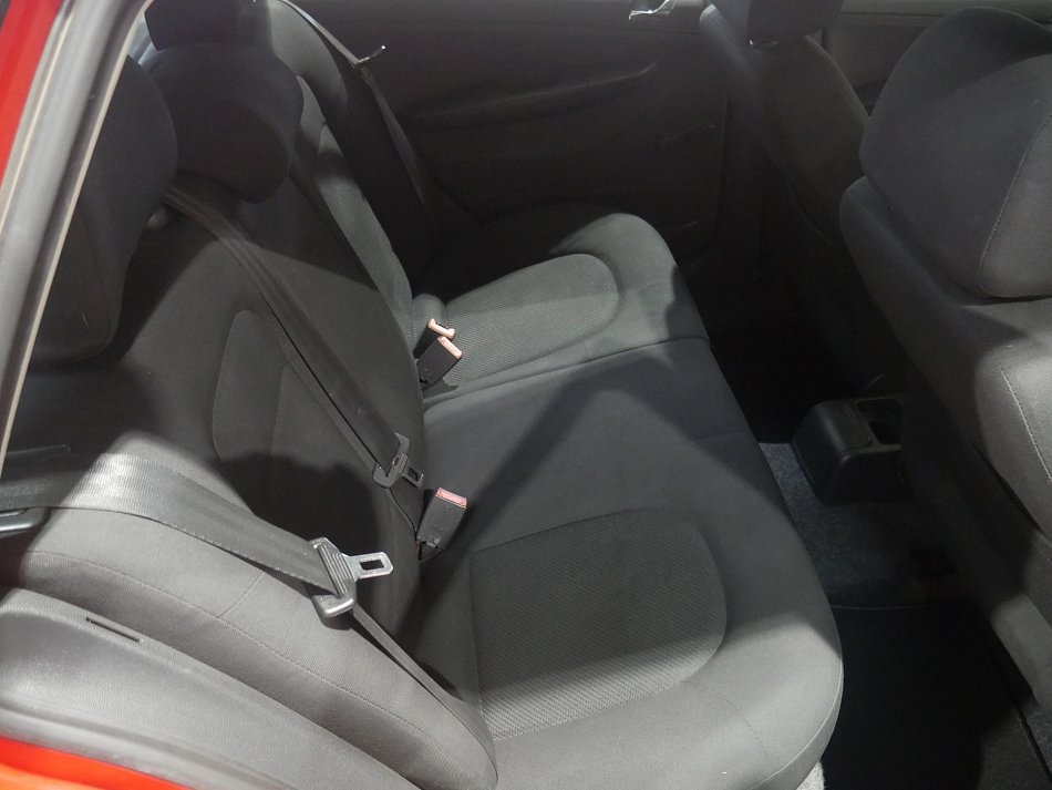 Škoda Fabia I 1.4i Ambiente
