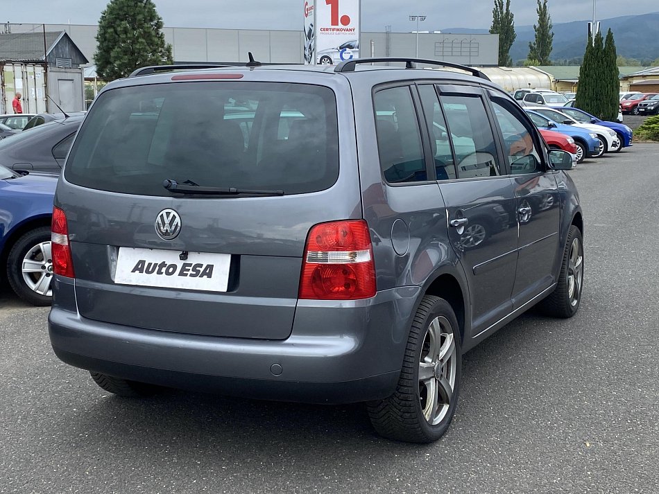 Volkswagen Touran 1.9TDi 