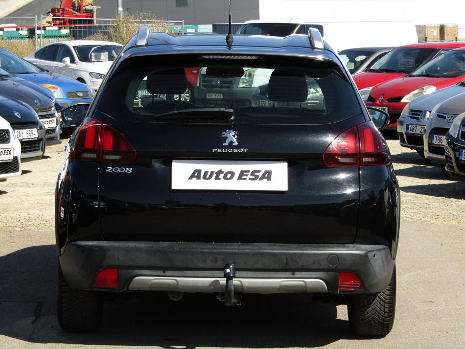 Peugeot 2008 1.2PT Allure