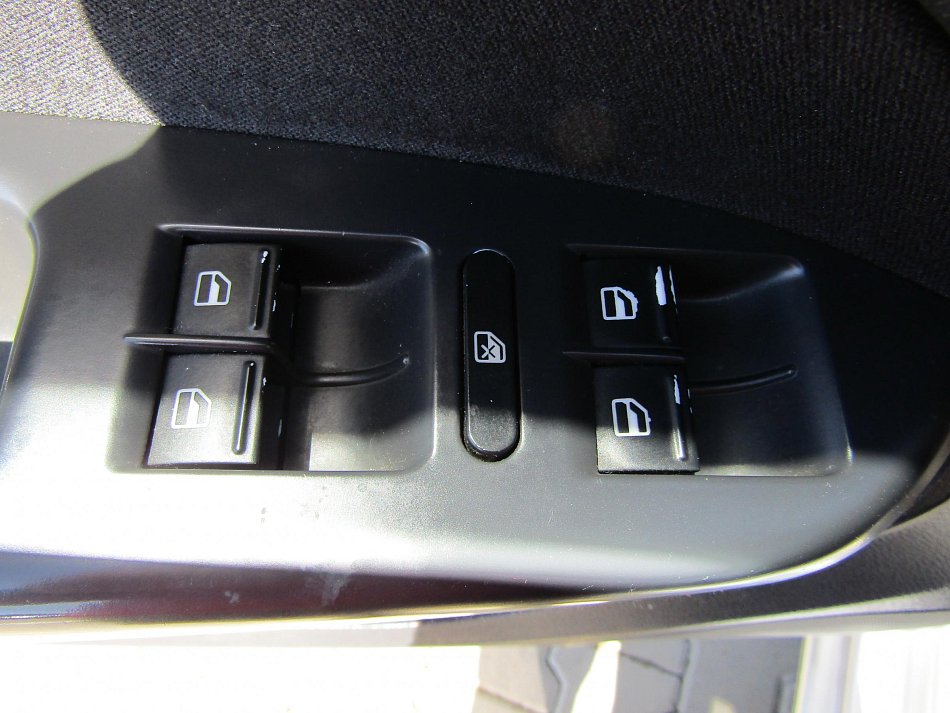 Volkswagen Touran 2.0  CNG