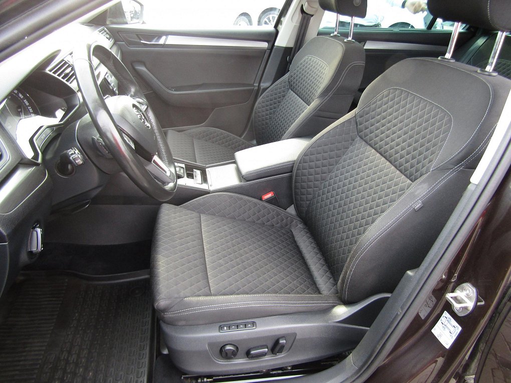 Škoda Superb III 2.0 TDi Style