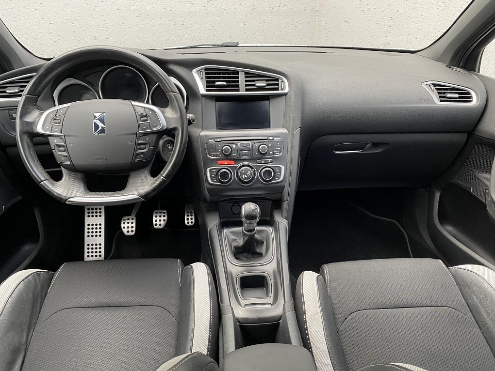 Citroën DS4 1.6 VTi 