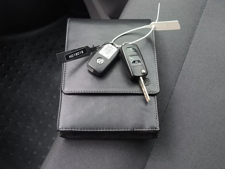 Volkswagen Transporter 2.0TDi  T6 9míst