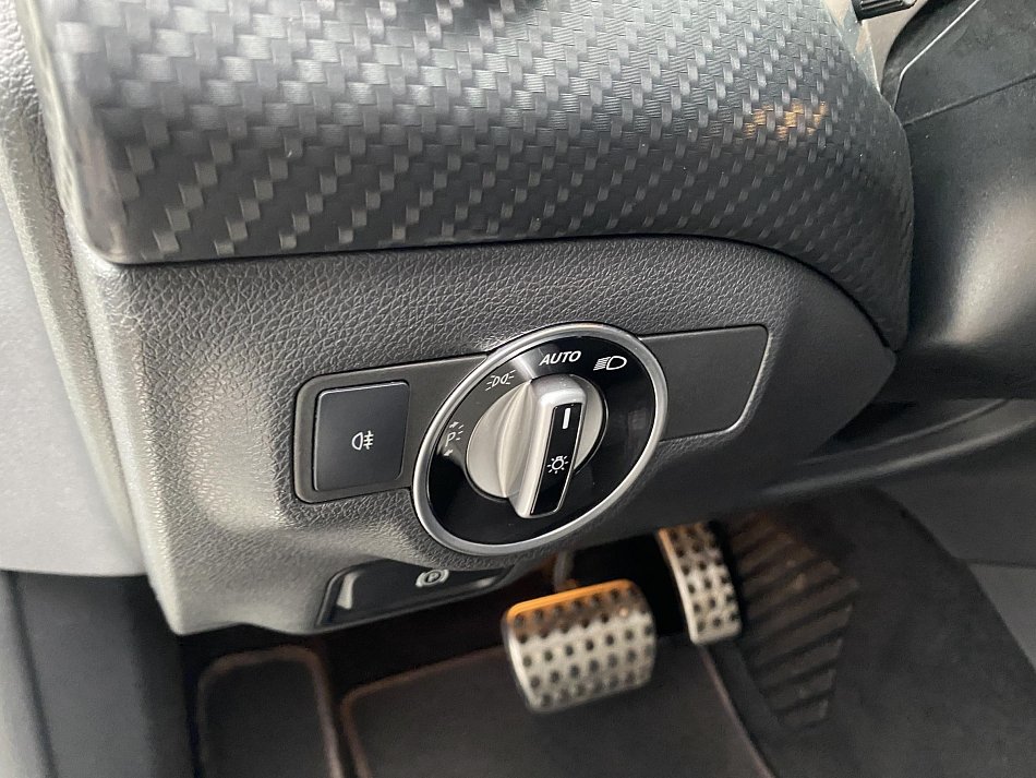 Mercedes-Benz Třída A 2.0i  A250 AMG paket