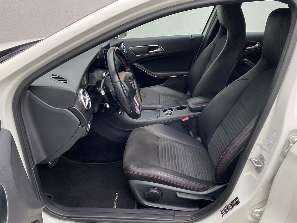 Mercedes-Benz Třída A 2.0i  A250 AMG paket