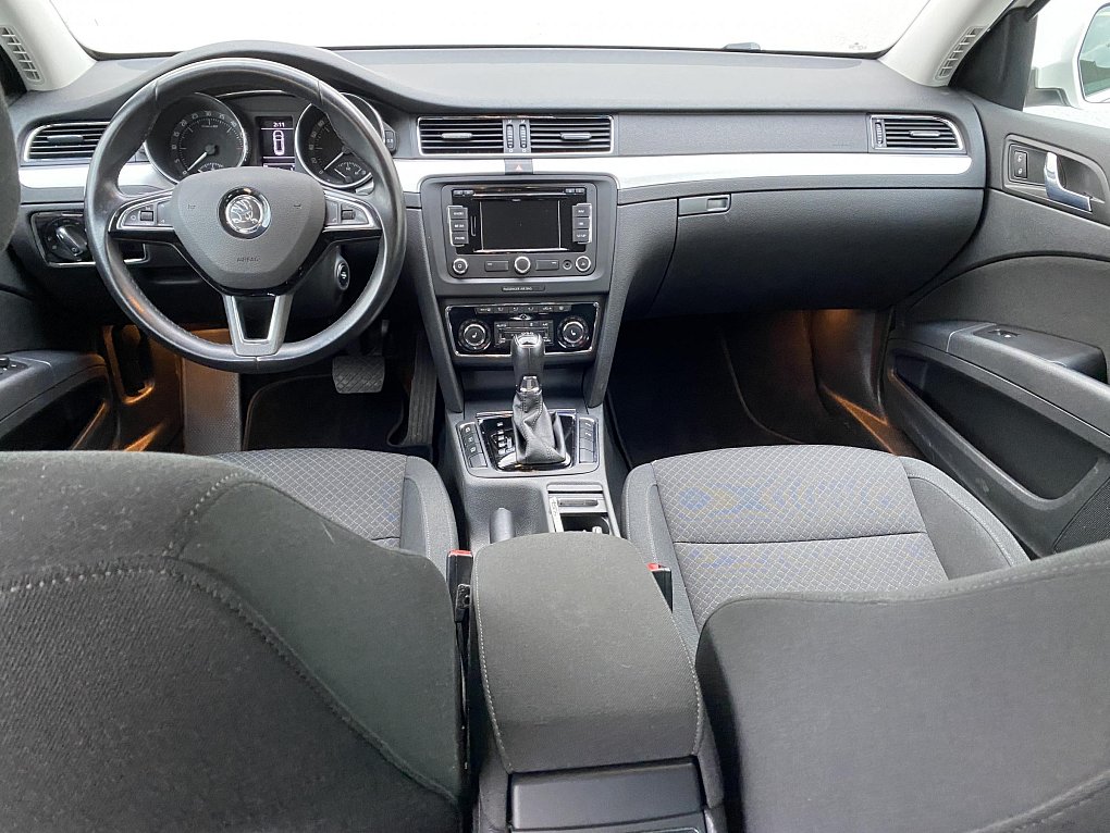 Škoda Superb II 2.0 TDi Exclusive
