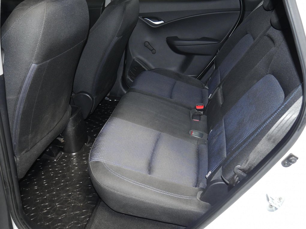 Hyundai Ix20 1.4i 