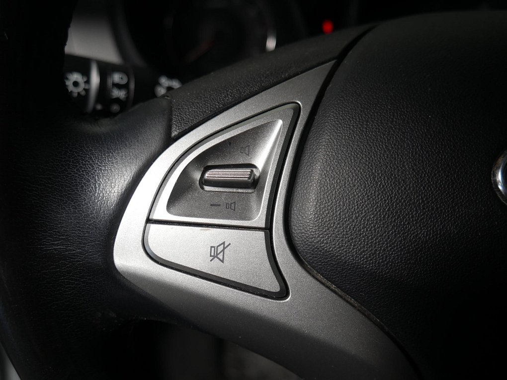 Hyundai Ix20 1.4i 