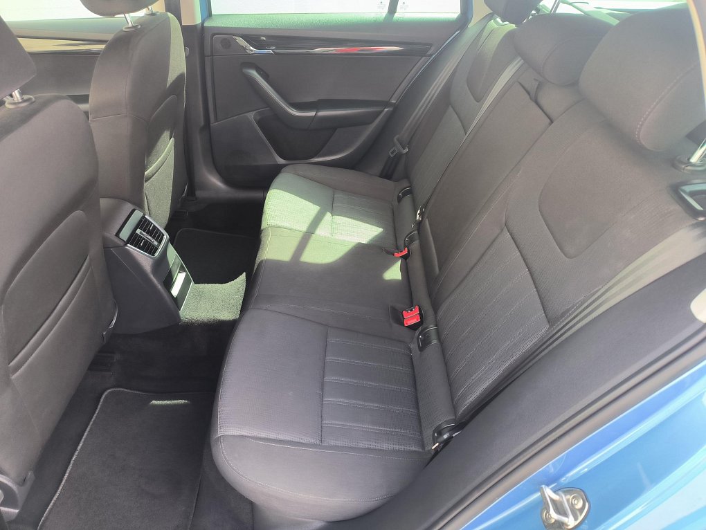 Škoda Octavia III 2.0 TDi Style