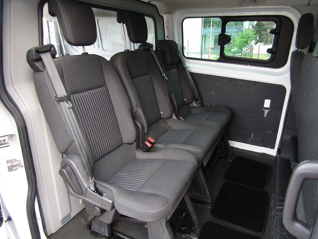 Ford Transit Custom 2.0TDCi Trend L2H1 6míst