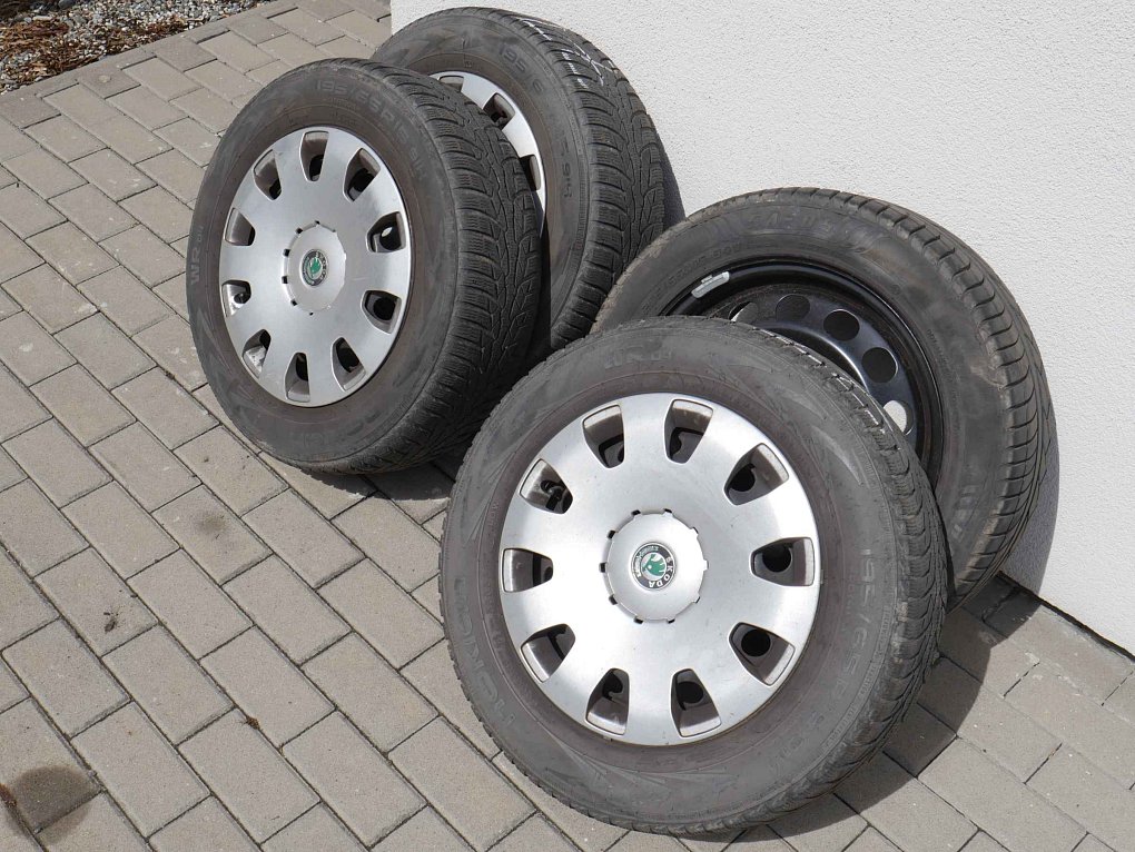 Škoda Octavia II 2.0TDi Elegance