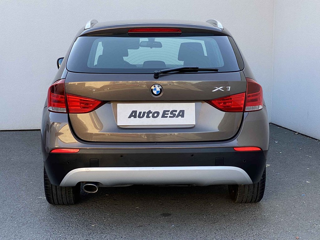 BMW X1 2.0d  sDrive18d