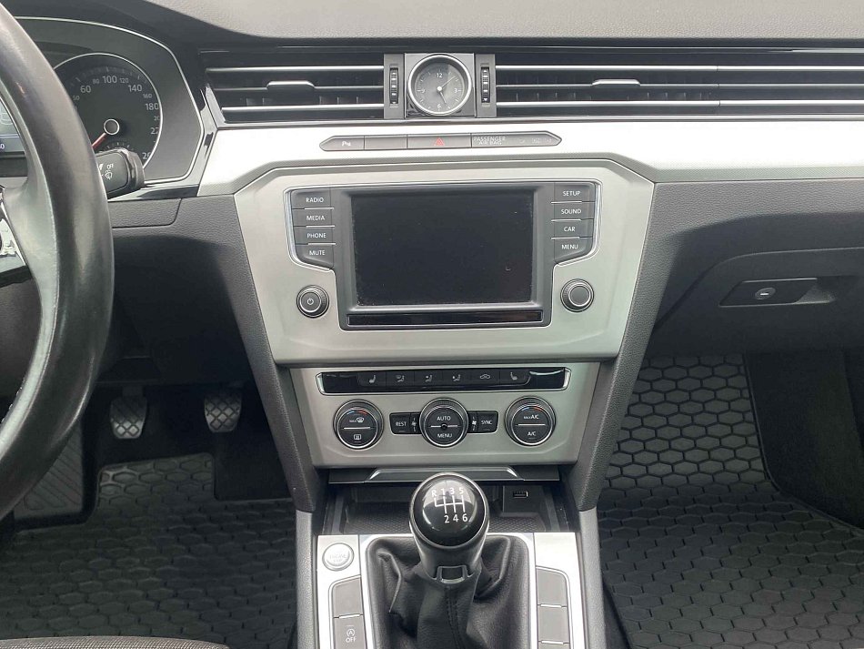 Volkswagen Passat 1.4TSi 
