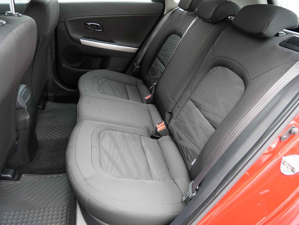 Kia Ceed 1.6 GDi 