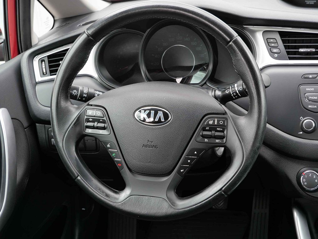 Kia Ceed 1.6 GDi 