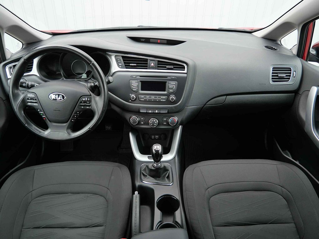 Kia Ceed 1.6 GDi 
