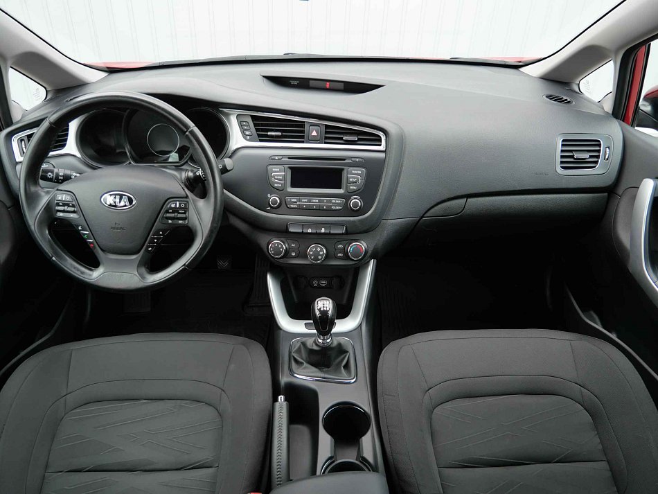 Kia Ceed 1.6 GDi 