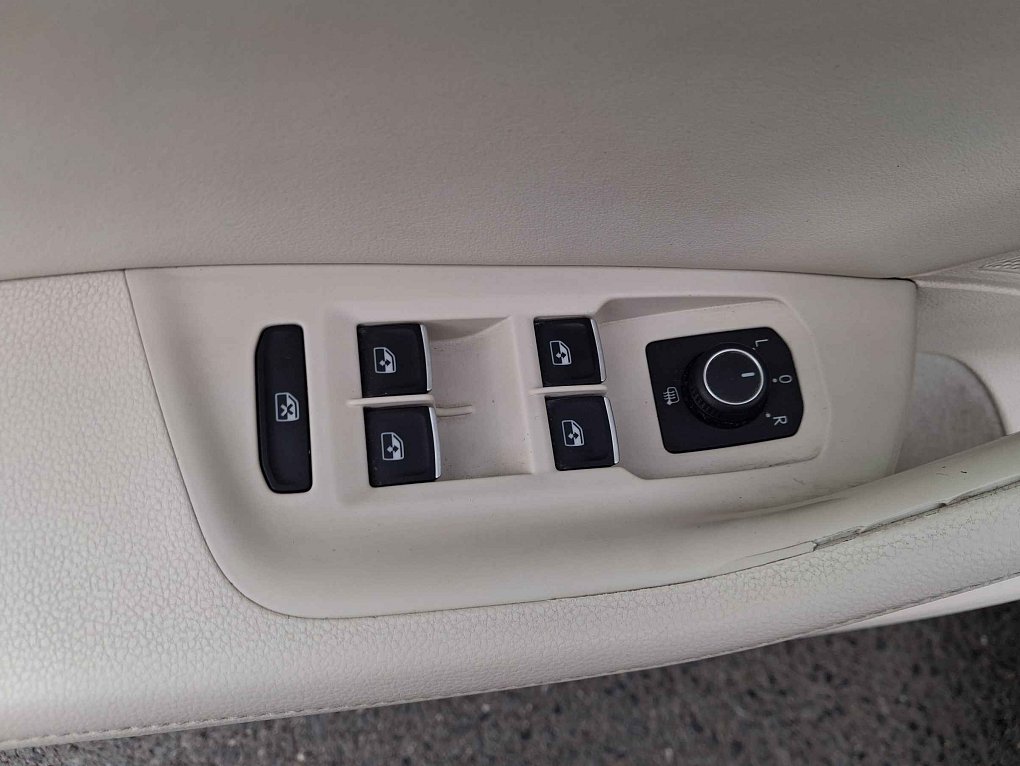 Volkswagen Passat 2.0TDi 