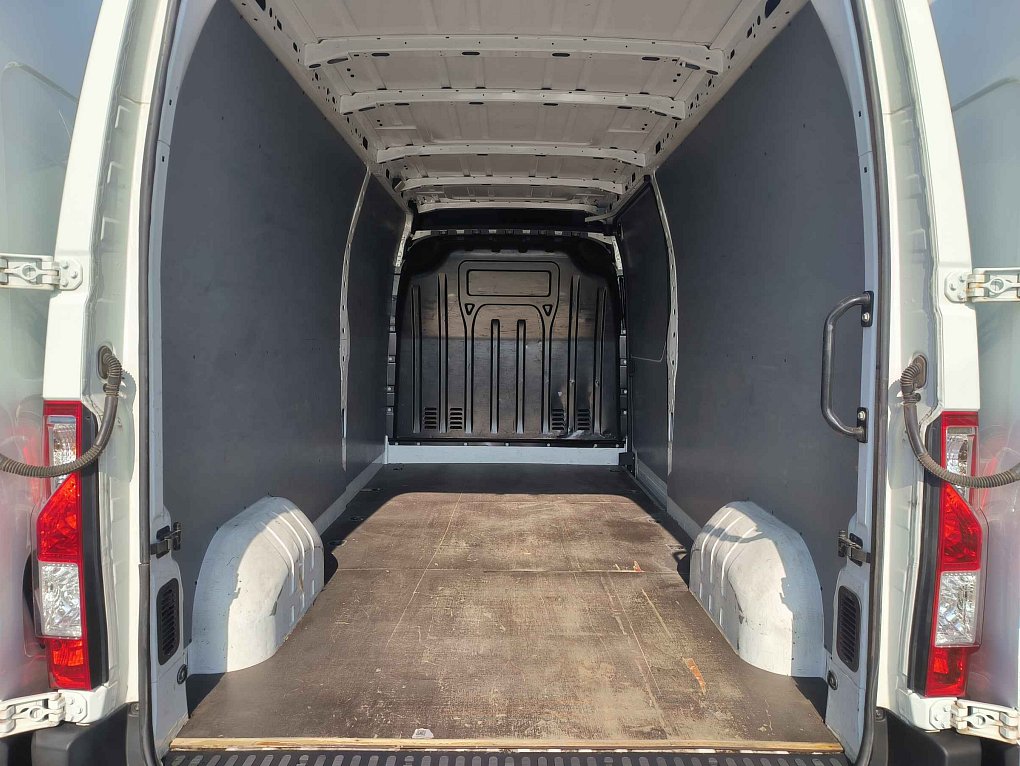 Renault Master 2.3dCi Cool L3H2