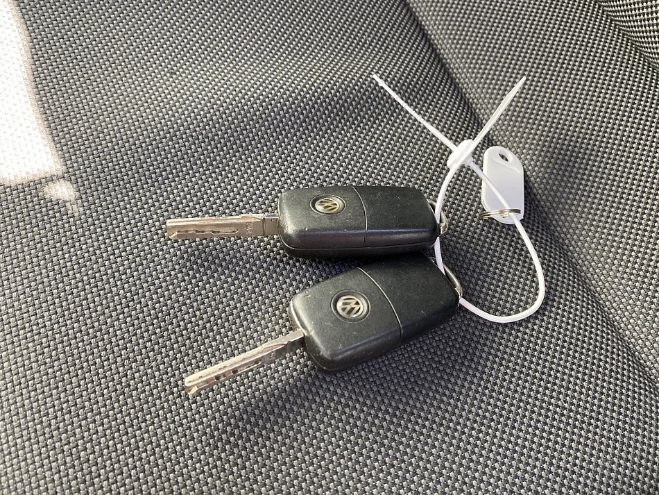 Volkswagen Caddy 1.6TDi  MAXi 7míst