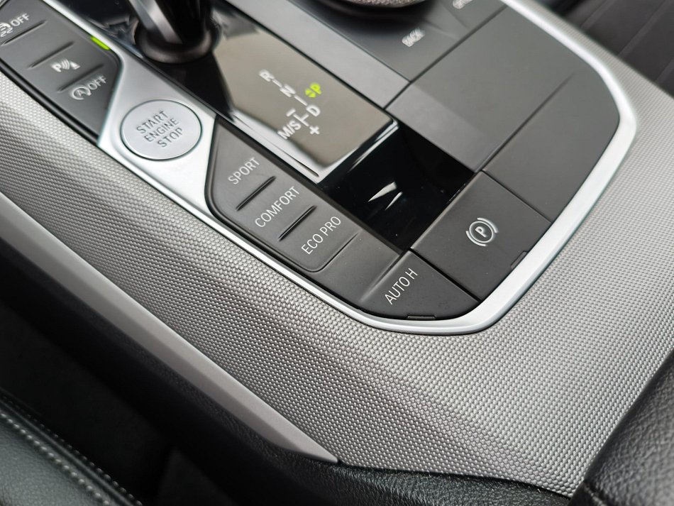 BMW Řada 3 2.0i  advantge