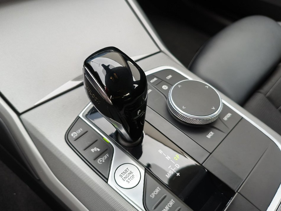 BMW Řada 3 2.0i  advantge