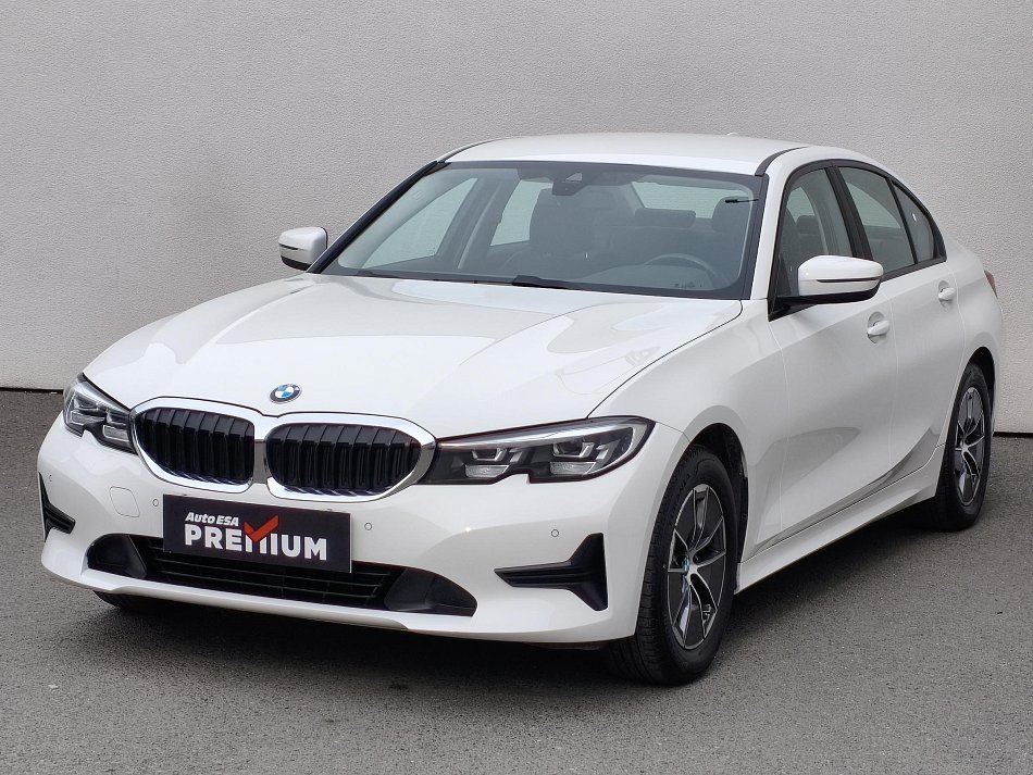 BMW Řada 3 2.0i  advantge