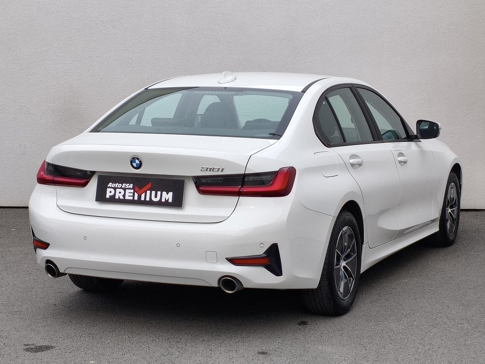 BMW Řada 3 2.0i  advantge