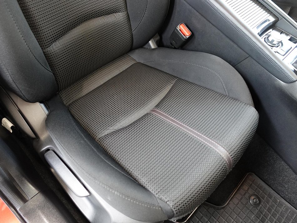 Mazda 3 2.0i Sport