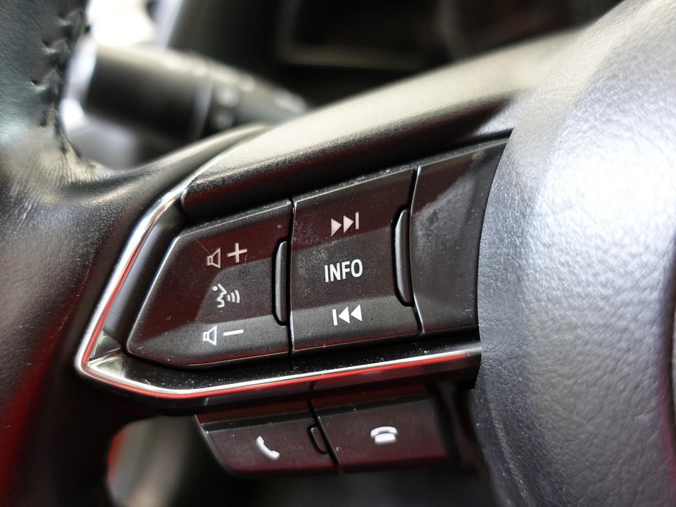 Mazda 3 2.0i Sport